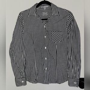 Foxcroft Women's Long Sleeve Sz 8 Black White Gingham Wrinkle free Preppy Cotton